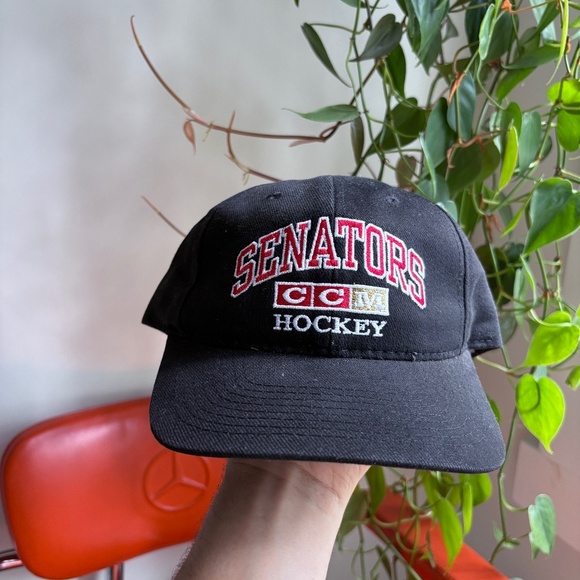 vintage SENATORS ROY 26 CCM HOCKEY Strapback RARE 90's made in canada hat NHL - Picture 1 of 9